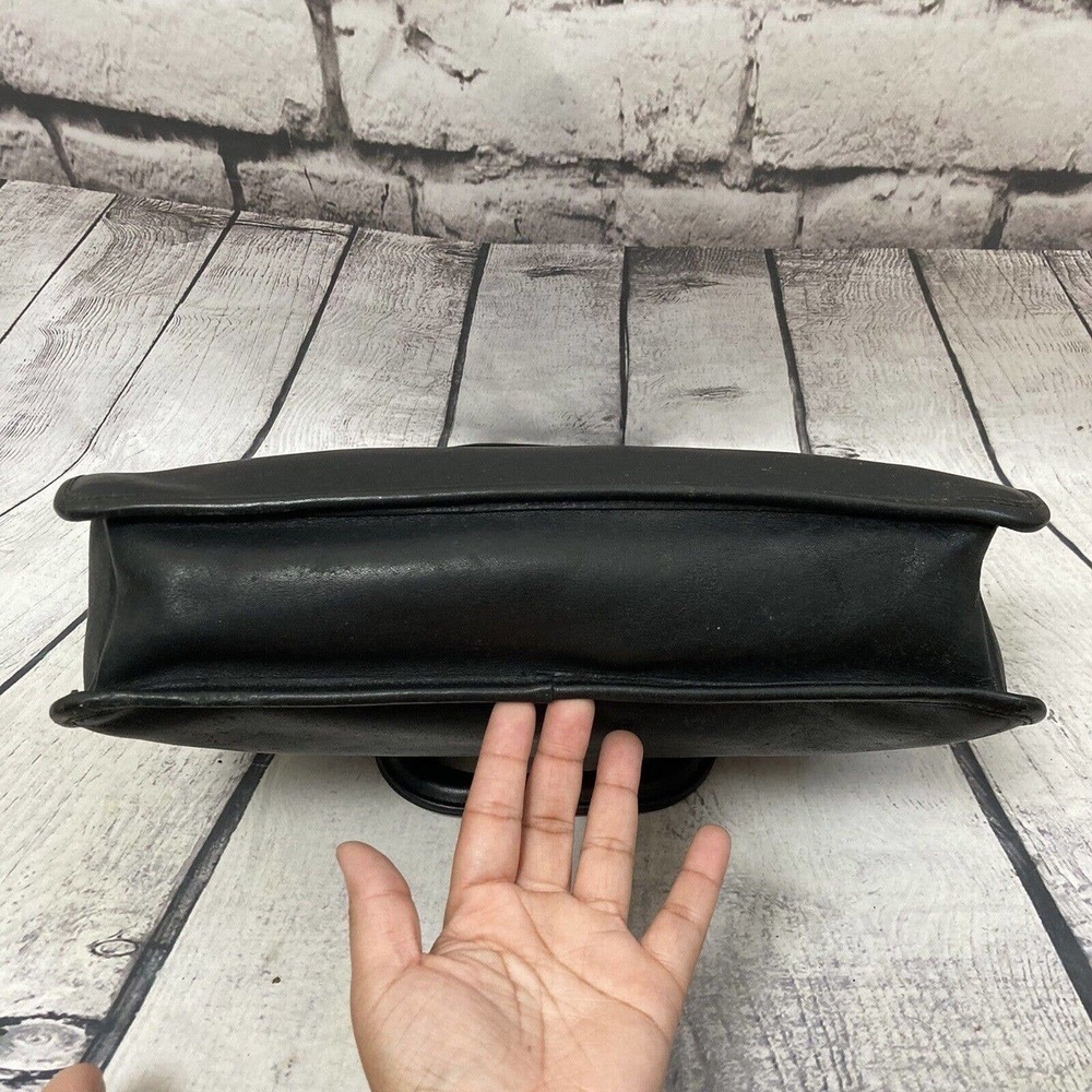 Coach Vintage NYC Black Slim Leather Satchel #9943 Unisex Bag Conditioned‎ - Picture 6 of 12